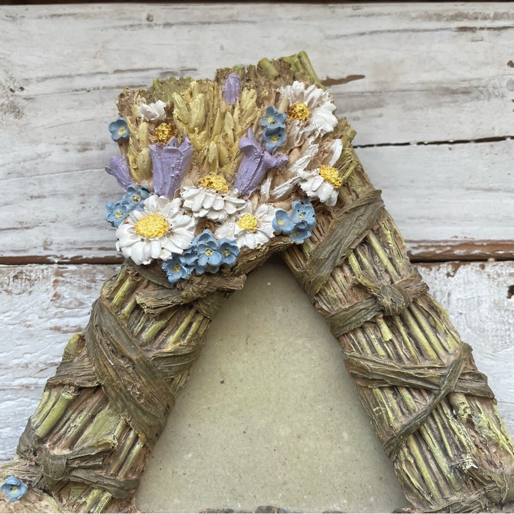 Rustic Triangle Photo Picture Frame 7”x7”Country Farmhouse Cottagecore Floral - Picture 4 of 8